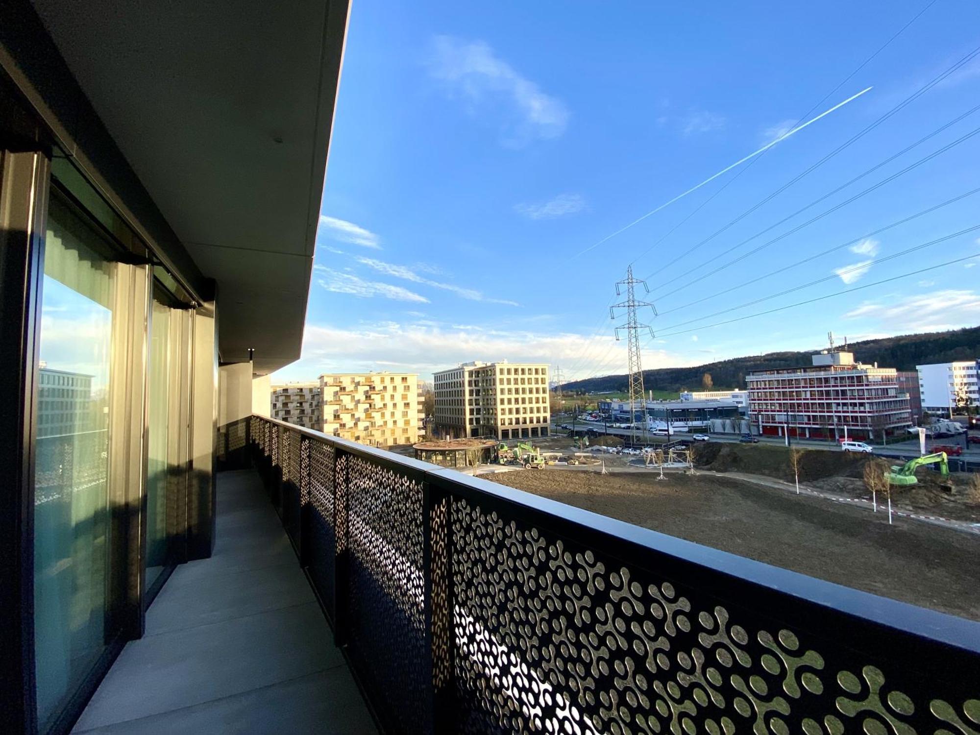 Glad Spot: Zurich - Central - Design - Netflix ภายนอก รูปภาพ