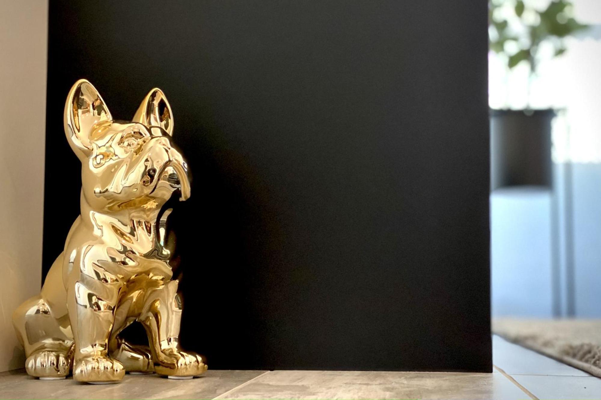 Glad Spot: Zurich - Central - Design - Netflix ภายนอก รูปภาพ